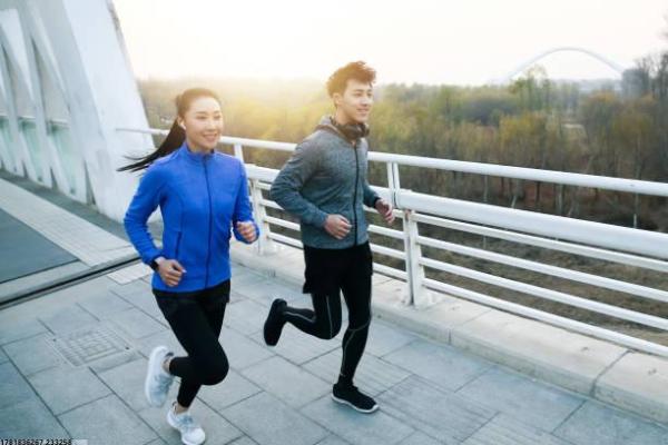 体育教师培训自我评价方法